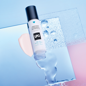 CRÈME RICHE DYNAMISANTE RÉHYDRATANTE